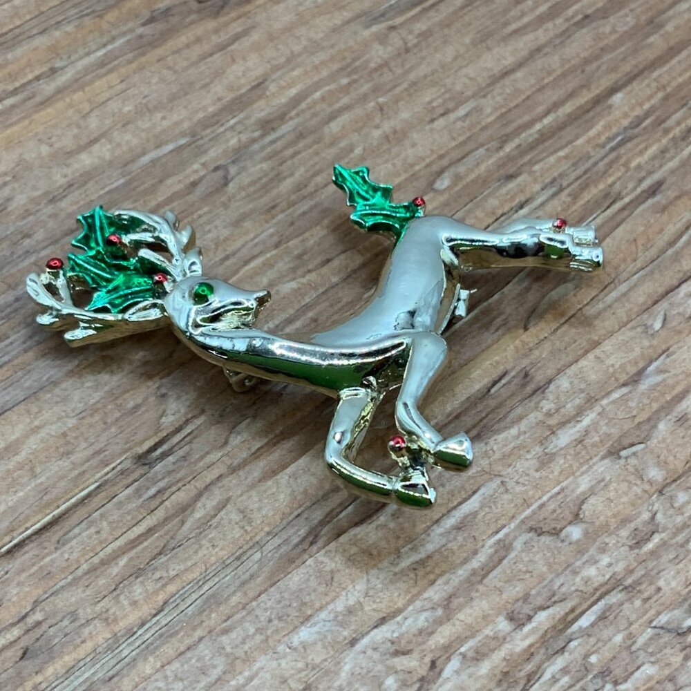 Gerry's Vintage Christmas Reindeer Gold Tone Enamel Brooch - Picture 4 of 6